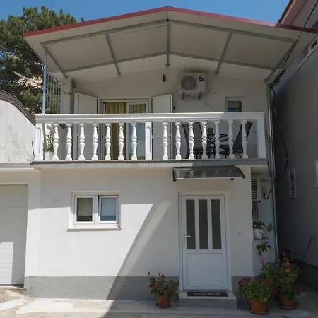 Private 2 Bedroom Loft House W/ Terrace&Private Parking Split Exterior photo