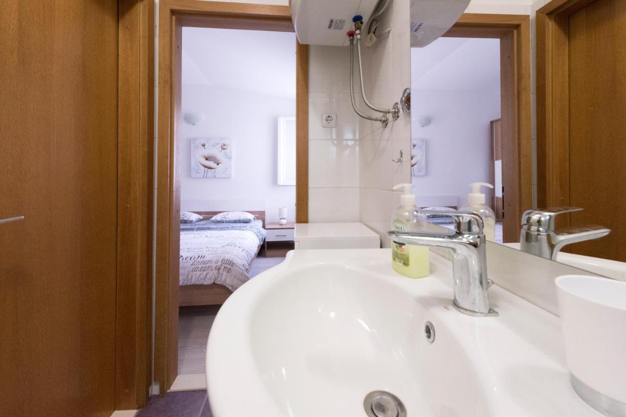 Private 2 Bedroom Loft House W/ Terrace&private Parking Split
