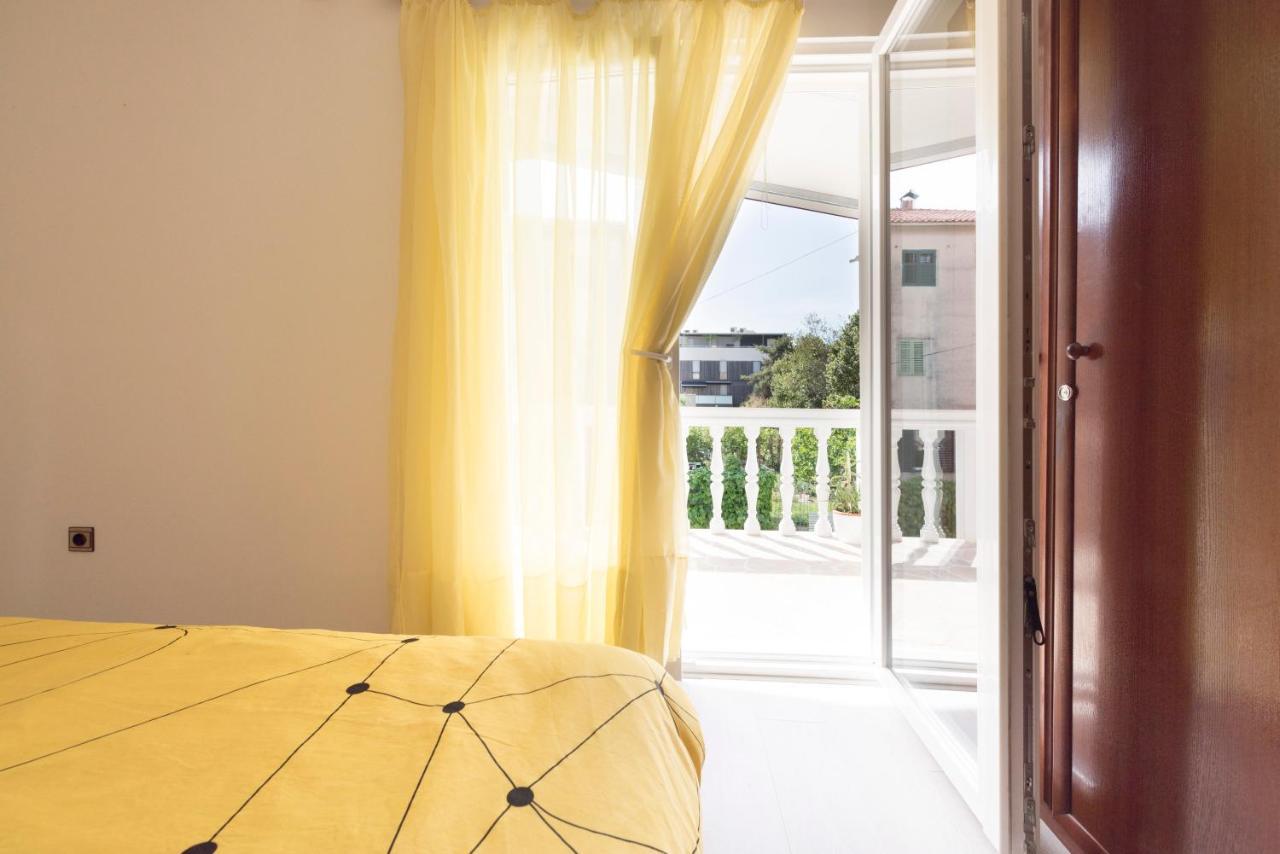 Private 2 Bedroom Loft House W/ Terrace&private Parking Split