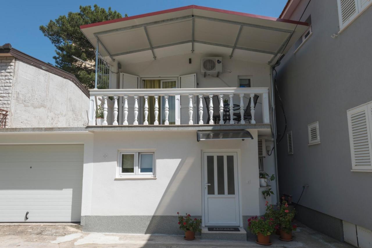 Private 2 Bedroom Loft House W/ Terrace&private Parking Split